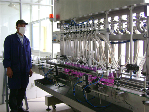 machine de remplissage liquide de bouteille