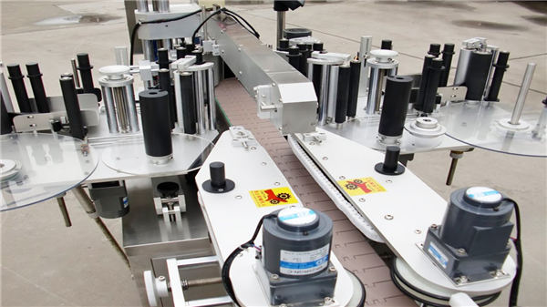 Fabricant de machine à étiquettes pour boîtes de bouteilles latérales avant et arrière automatiques