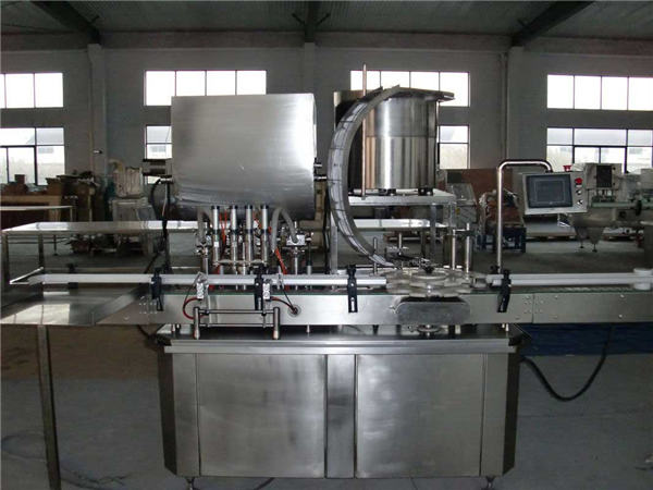 Machine de remplissage automatique à piston en ligne droite